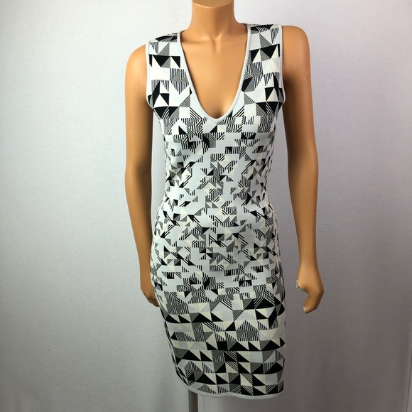 BCBGMaxazria bodycon bandage sleeveless dress Sz M - Picture 2 of 9